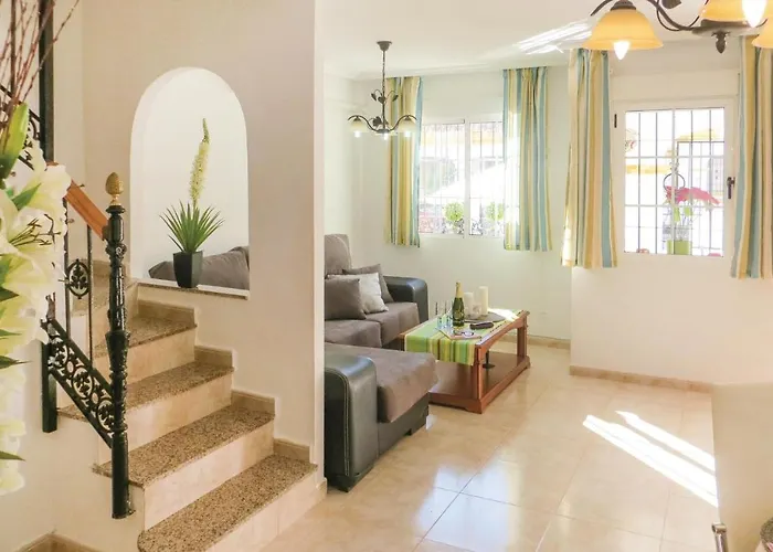 Cozy In With Wifi Vakantiehuis Torrevieja